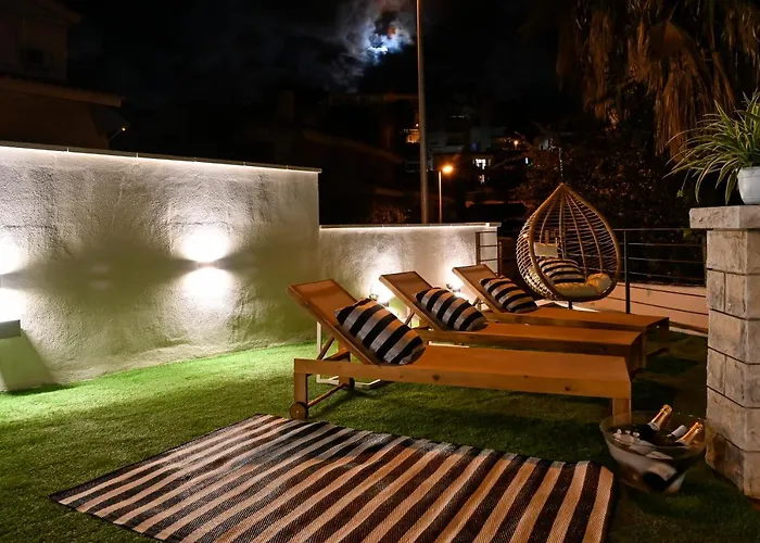 Wine & Design And Luxury In Cala Crancs Σαλού